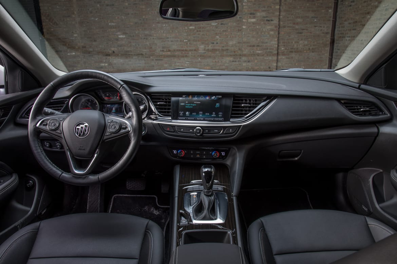 Illustration for article titled Buick Regal TourX The test drive Oppo Review
